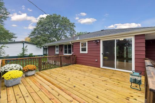 2501 80th Avenue North - Spacecrafting - 0053.jpg
