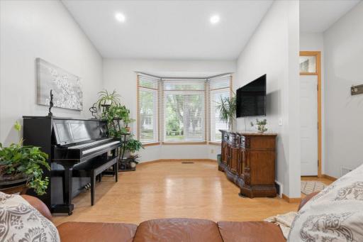 13310 Glenhaven Court, Apple Valley, MN 55124