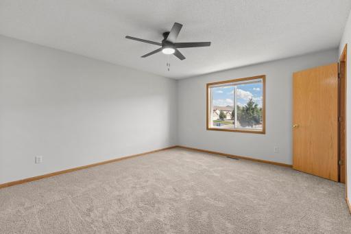 31-web-or-mls-4244 Jarmann Ln-66.jpg