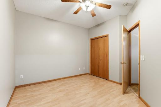 4826 Bluff Heights Trail SE, Prior Lake, MN 55372