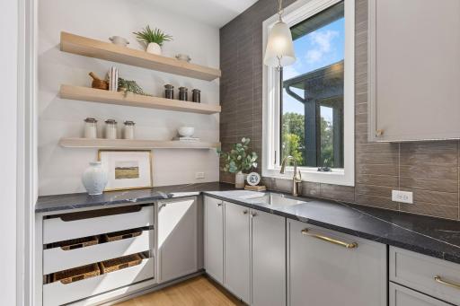 Granite countertops and plenty of storage!