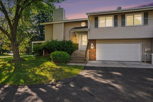Photo for 719 Evergreen Court, Burnsville, MN 55337 - listing #7115103 719 Evergreen Court, Burnsville, MN 55337