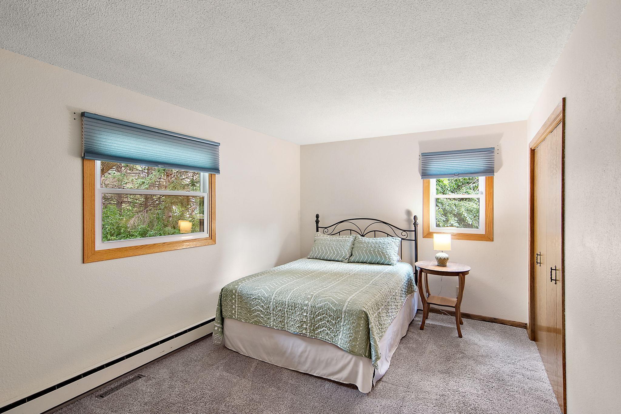 Main level primary bedroom