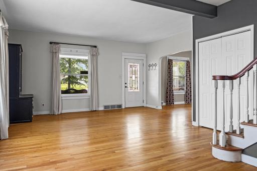 104 2nd Avenue SW, Spring Grove, MN 55974