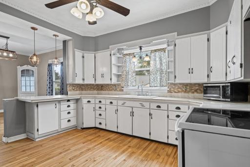 104 2nd Avenue SW, Spring Grove, MN 55974