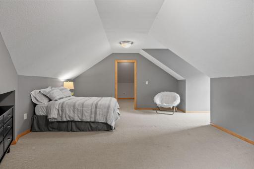 5th Bedroom or bonus room