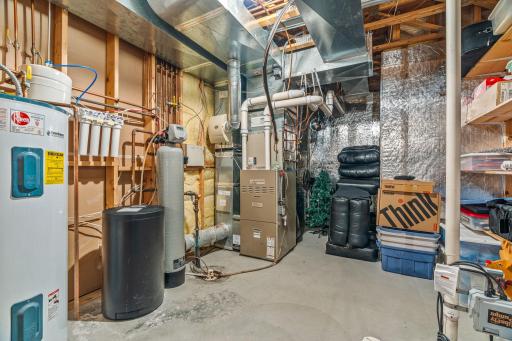 66-web-or-mls-20830 Odell Ct N-66.jpg