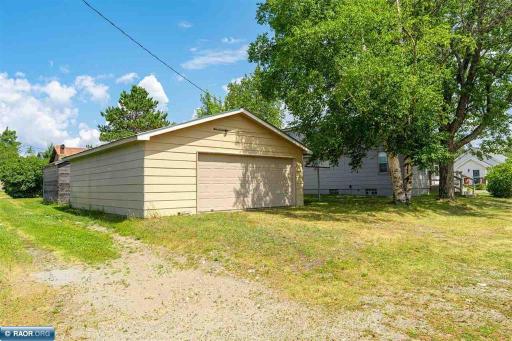 49 Gordon Street, Soudan, MN 55782