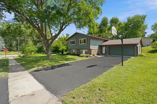 Photo for 9401 Briar Road, Bloomington, MN 55437 - listing #7115156 9401 Briar Road, Bloomington, MN 55437