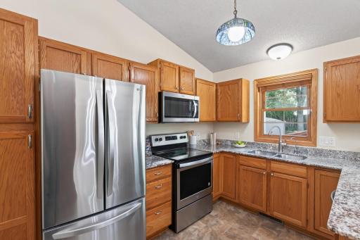 3900 51st Avenue N, Brooklyn Center, MN 55429