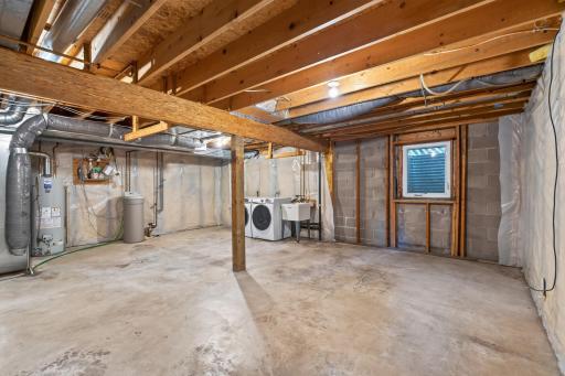 3900 51st Avenue N, Brooklyn Center, MN 55429