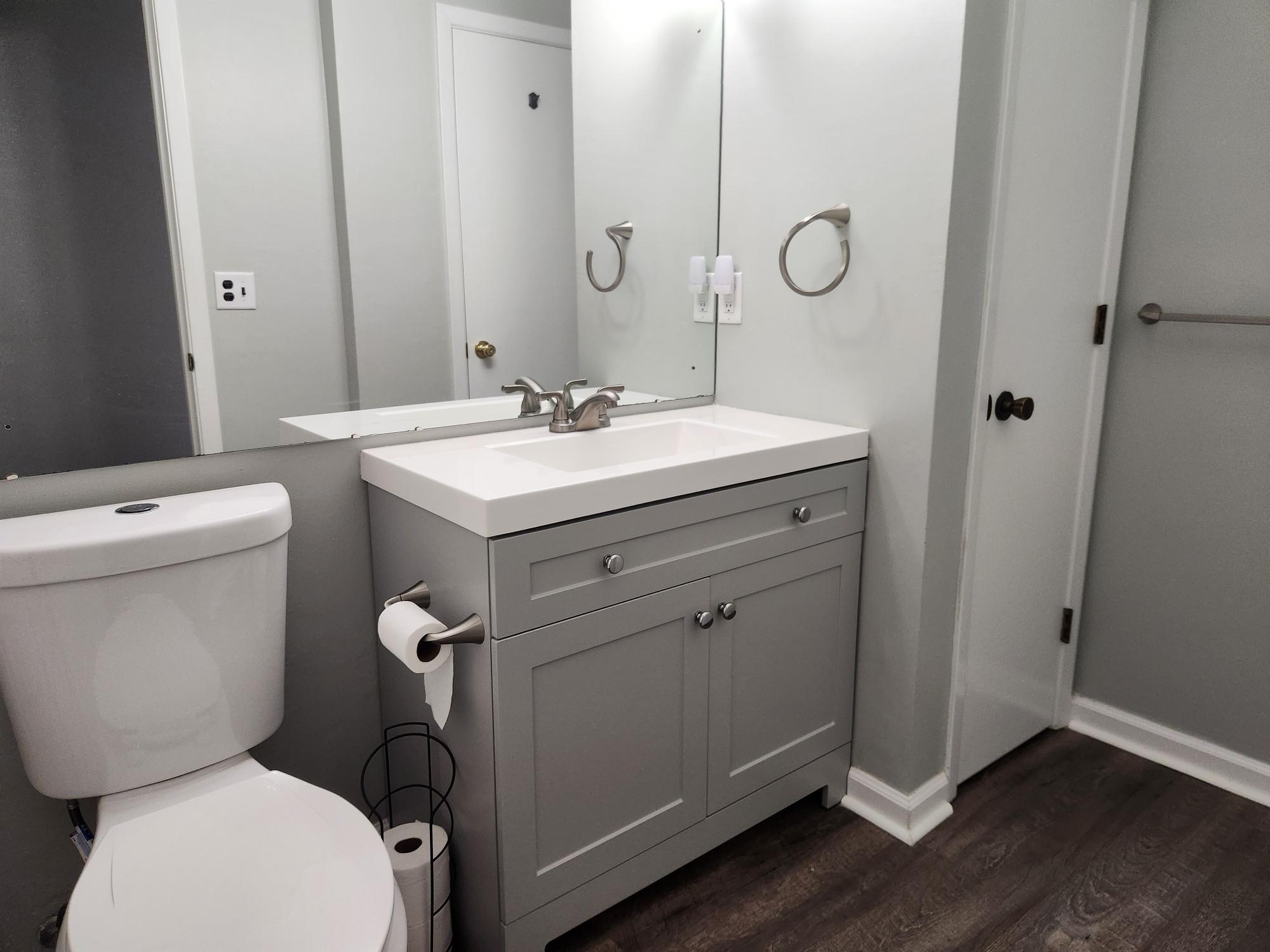 Upper Bathroom A .jpg