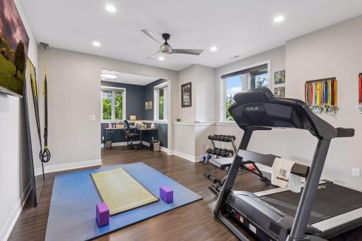 Versatile 4th bedroom could be an exercise room with office space