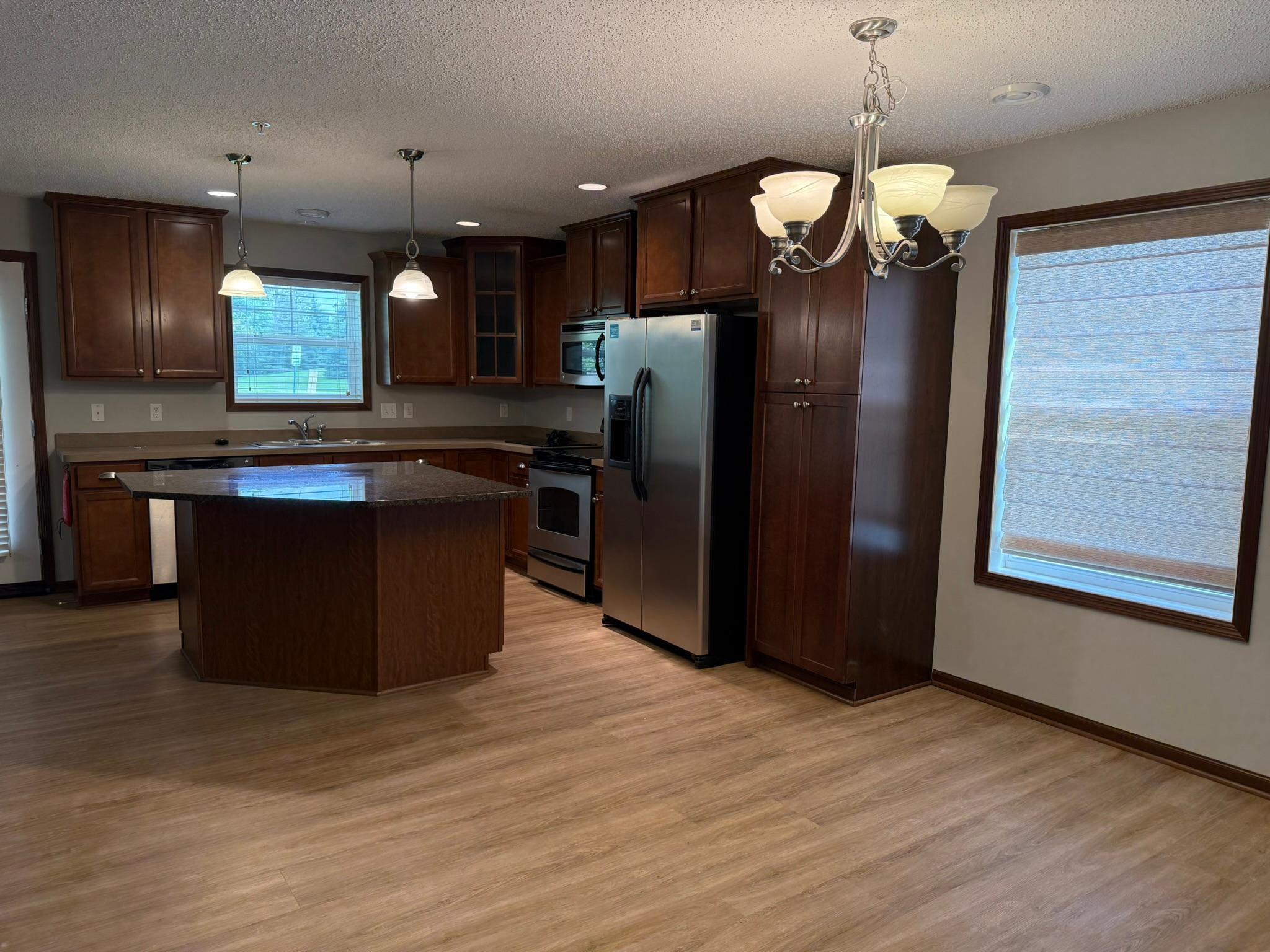4-Large dining room space.JPEG