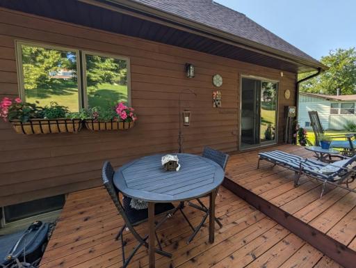 1216 Oak Drive, Montevideo, MN 56265