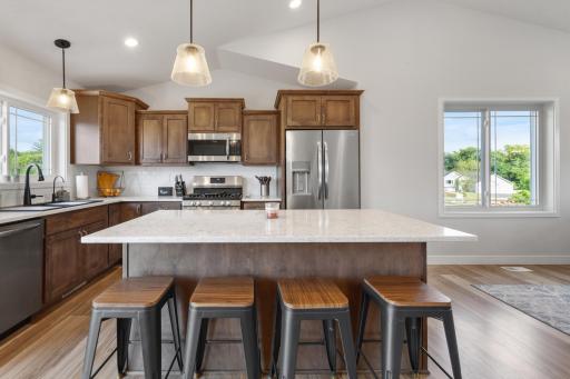 19 kitchen.jpg