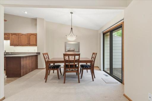 18321 Creeks Bend Drive, Minnetonka, MN 55345