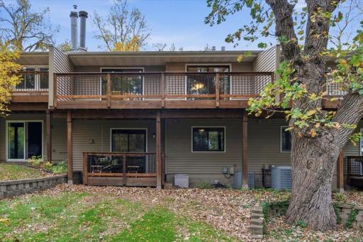 18321 Creeks Bend Drive, Minnetonka, MN 55345