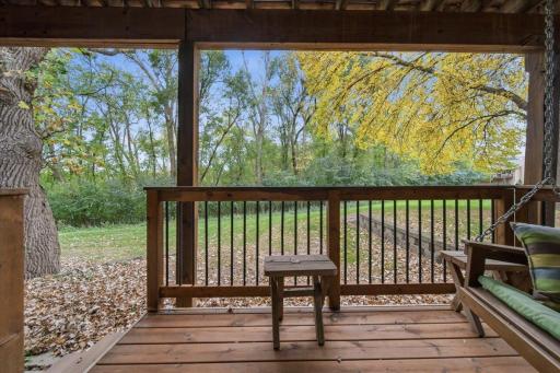 18321 Creeks Bend Drive, Minnetonka, MN 55345