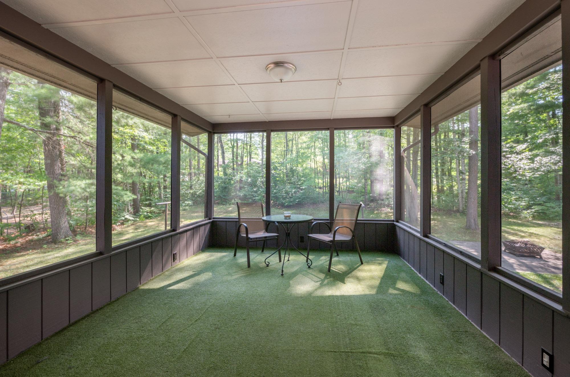 Huge screened in porch