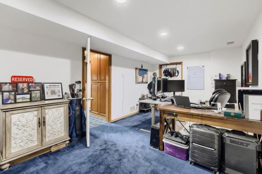 11959 Imperial Avenue N, Hugo, MN 55038