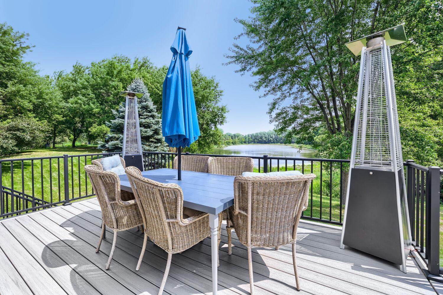 81 Backyard.jpg