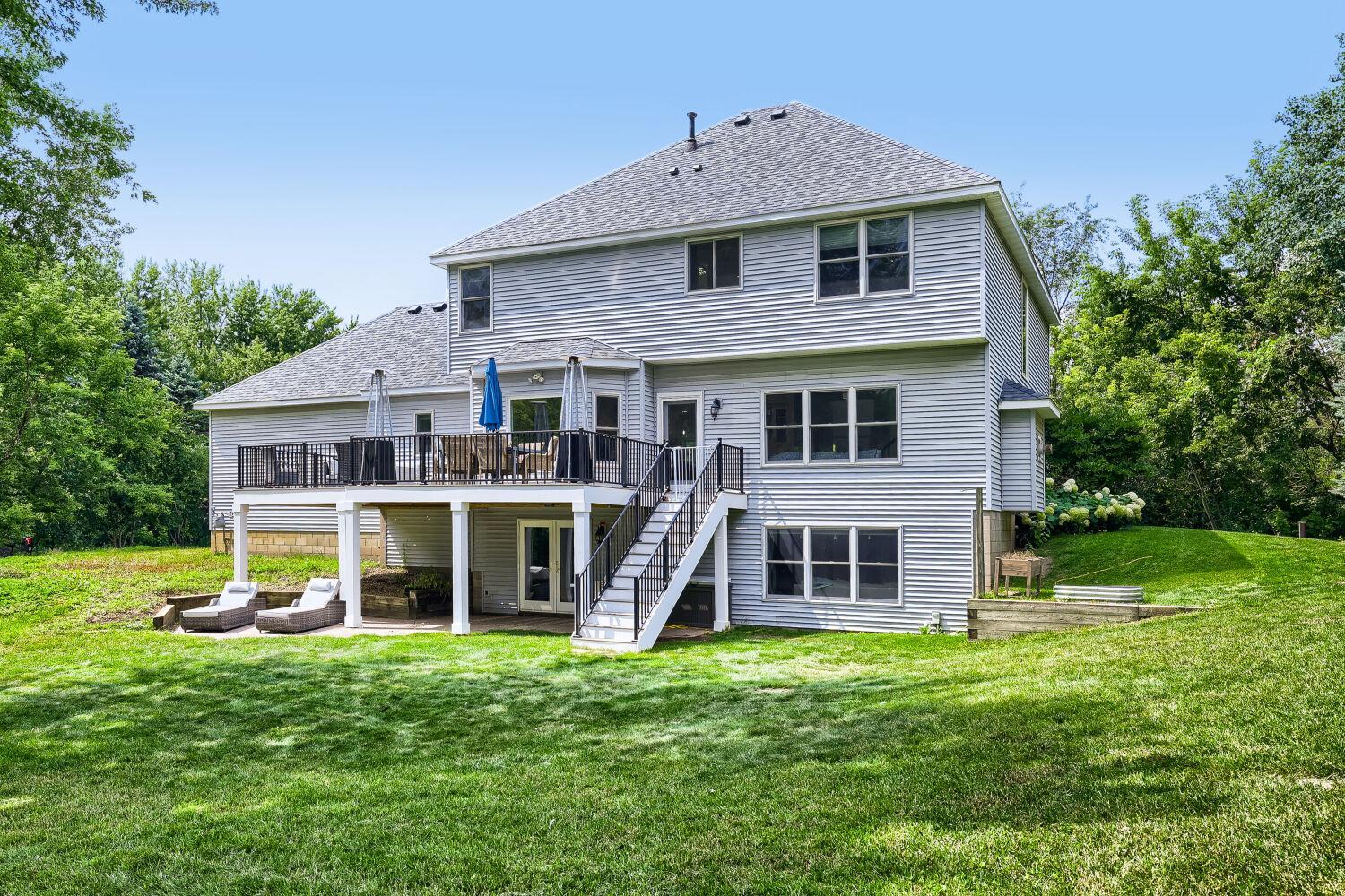 80 Backyard.jpg
