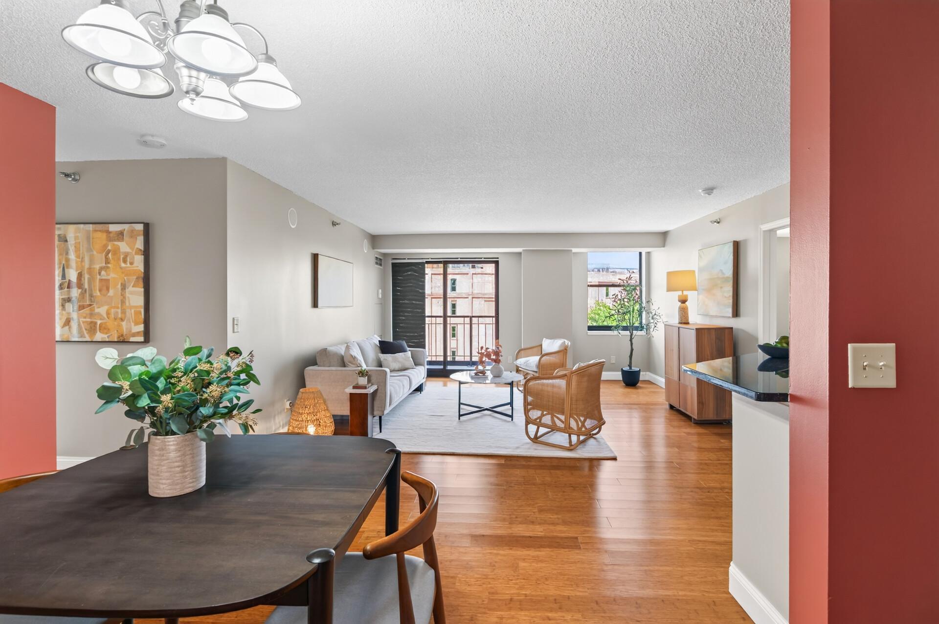 Welcome to 401 S 1st St #423