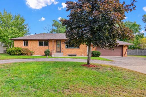6516 Georgia Avenue N, Brooklyn Park, MN 55428