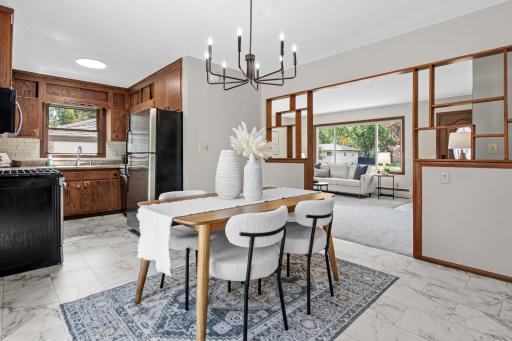 A bright dining area ready for everyday meals and gatherings.