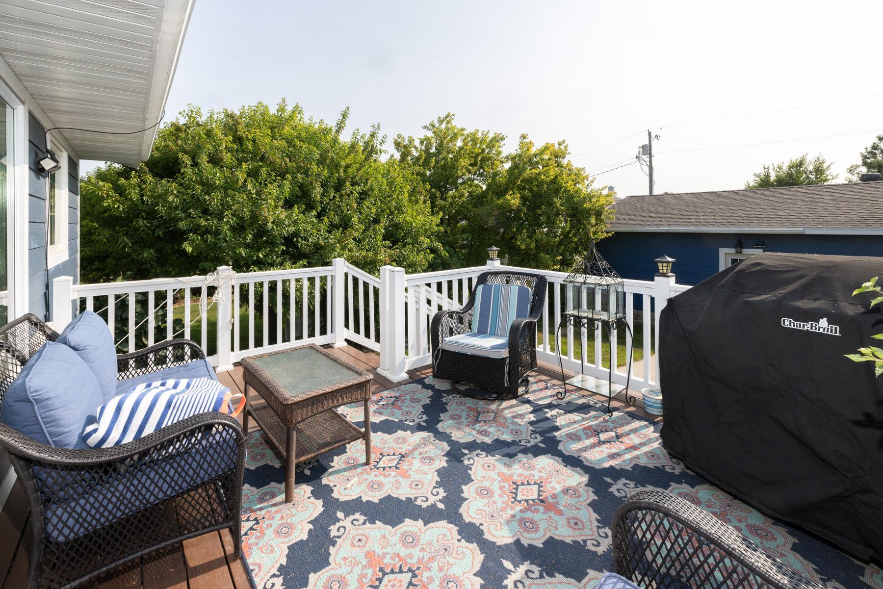 Deck