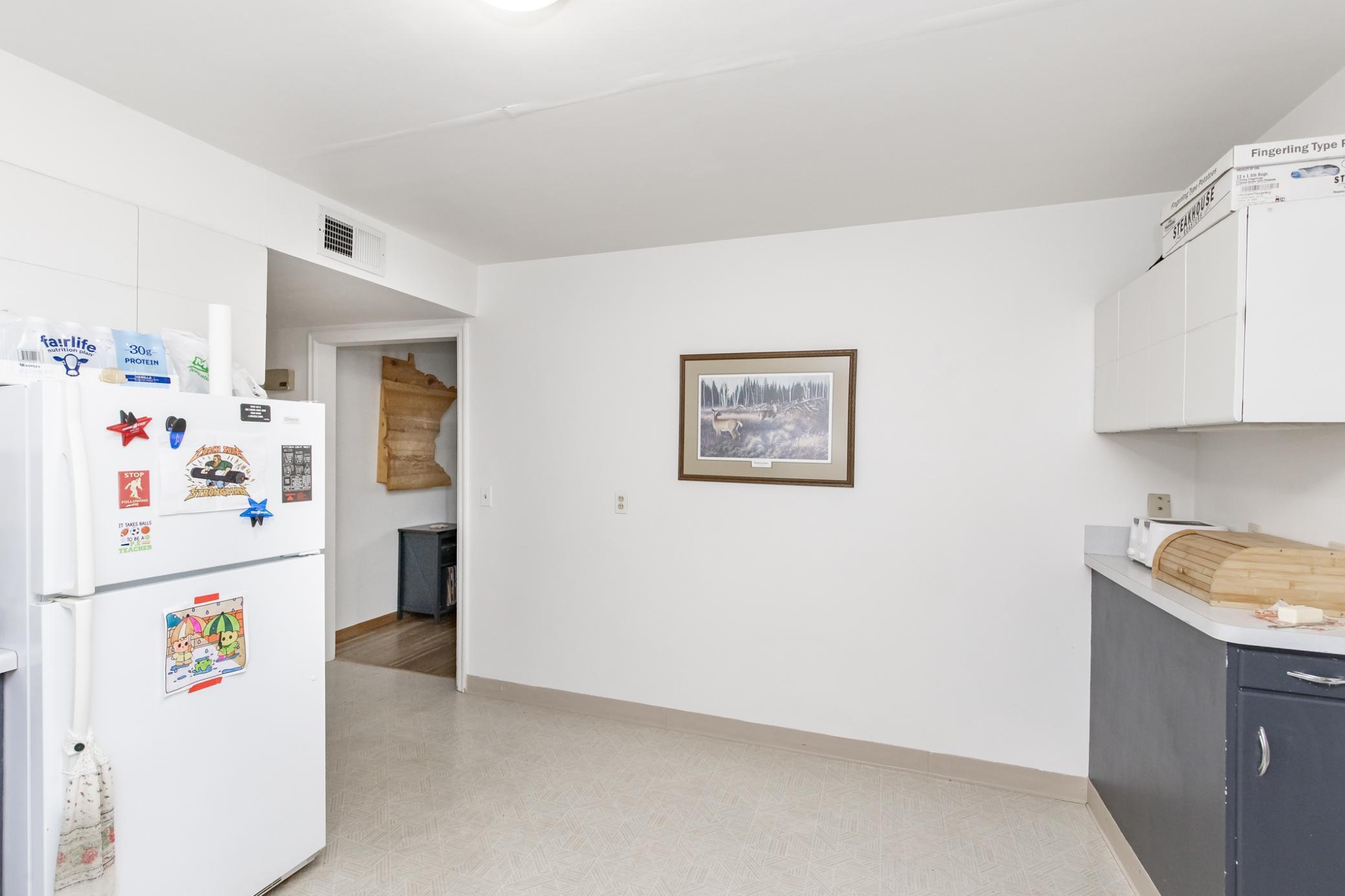 1603 Kitchen