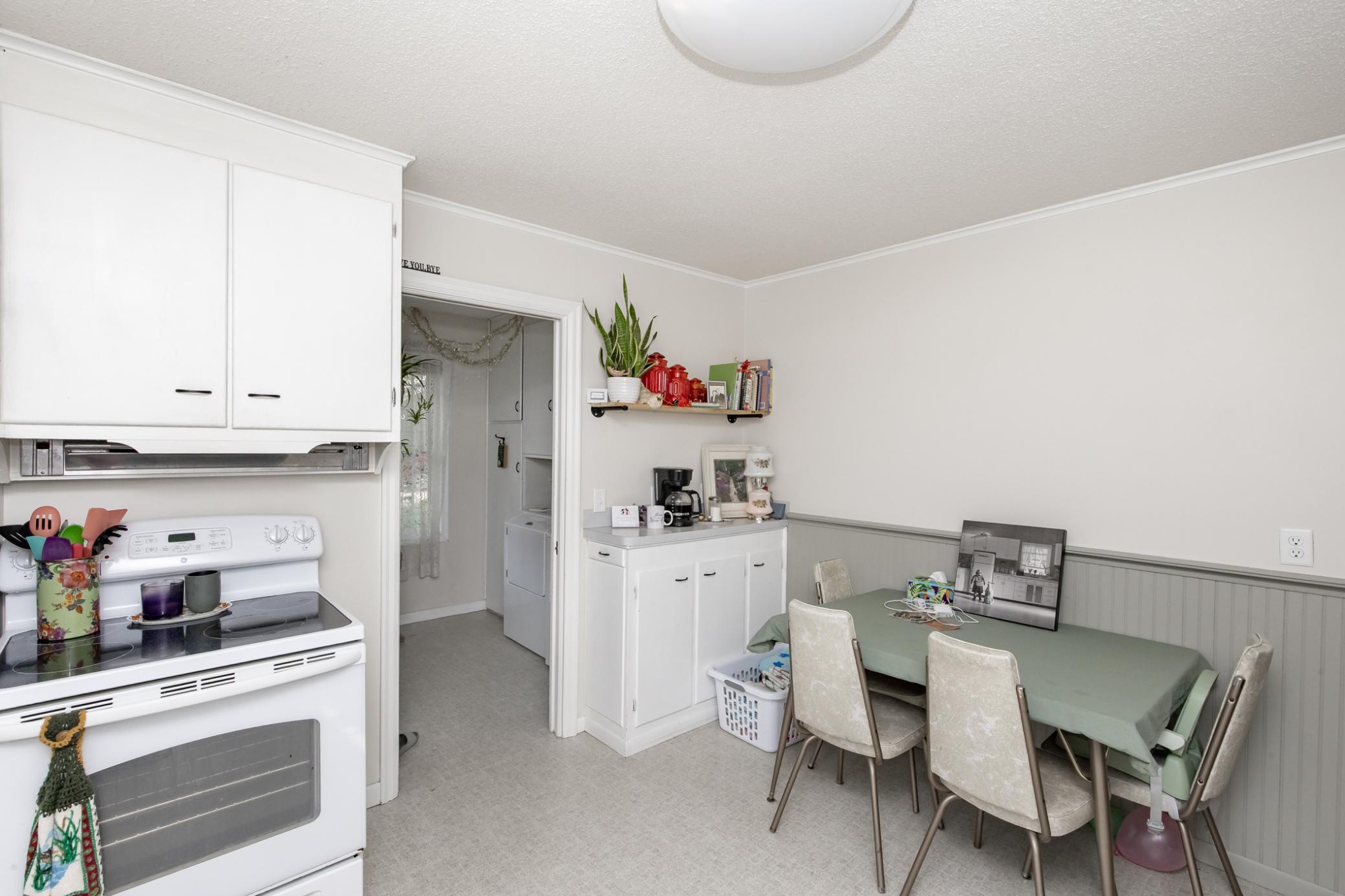 1601 Kitchen