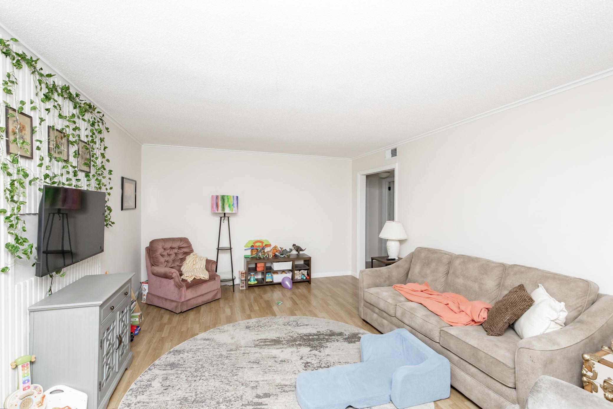 1601 Living Room