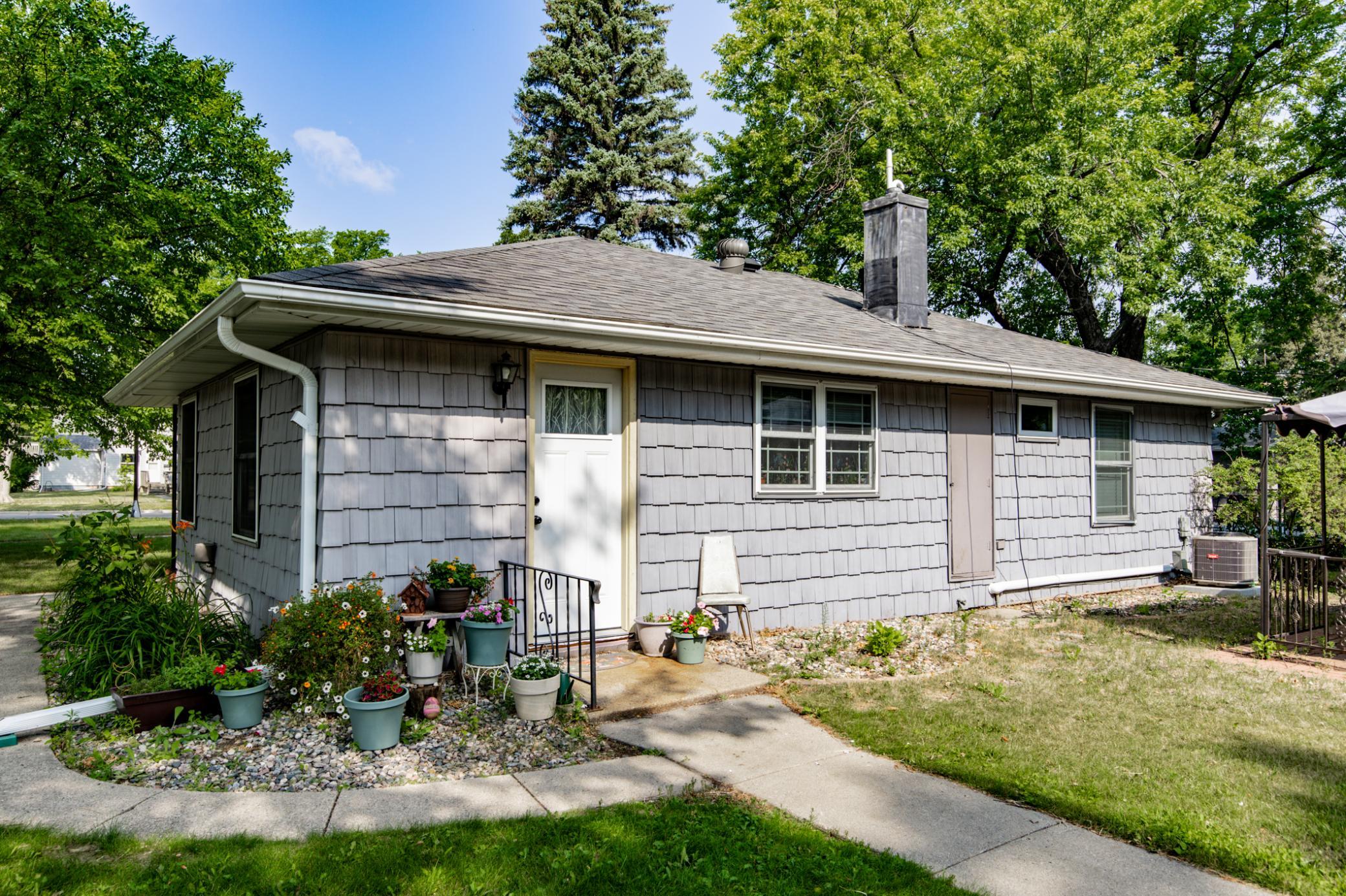 1601 Exterior East Side