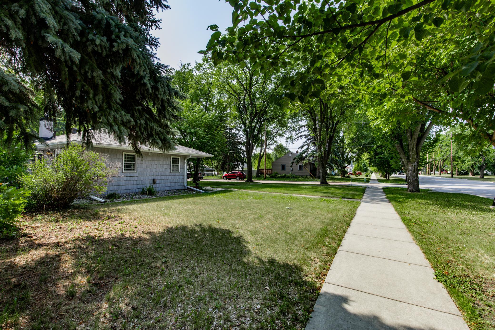 Yard West Side