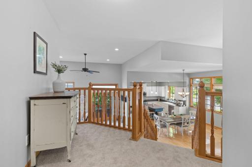26-web-or-mls-1361 Foxtail Glen-26.jpg