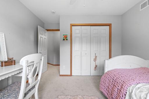 34-web-or-mls-1361 Foxtail Glen-34.jpg