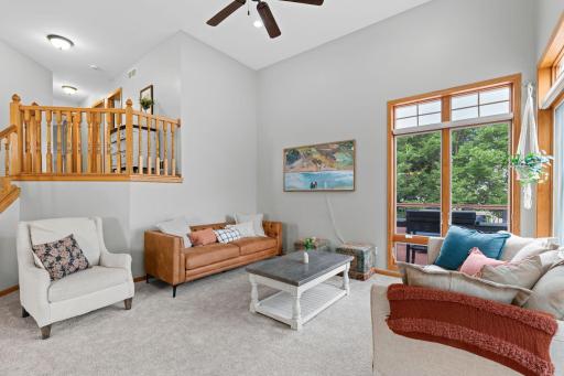 23-web-or-mls-1361 Foxtail Glen-23.jpg