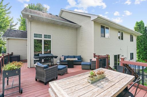 8-web-or-mls-1361 Foxtail Glen-8.jpg