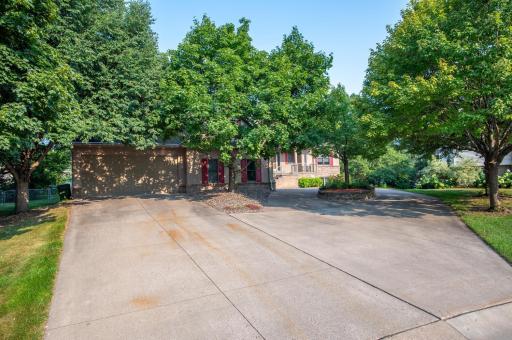 9311 Harpers Court NE, Minneapolis, MN 55449