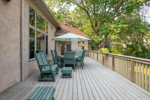 9311 Harpers Court NE, Minneapolis, MN 55449