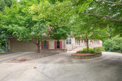 9311 Harpers Court NE, Minneapolis, MN 55449