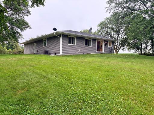 4131 75th Street NW, Pennock, MN 56279