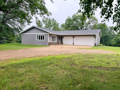 4131 75th Street NW, Pennock, MN 56279