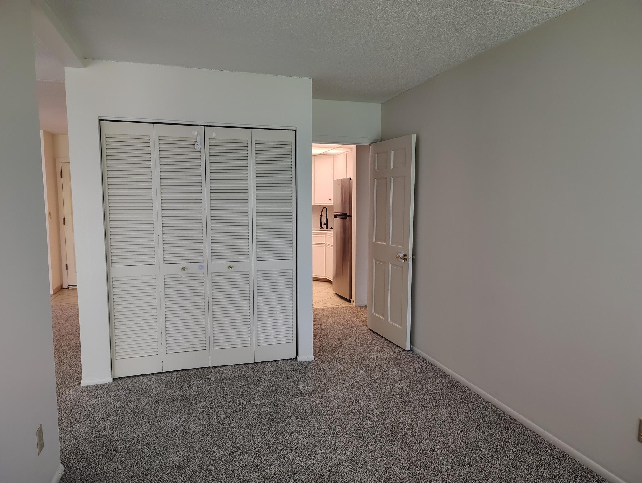 Closet Den.jpg