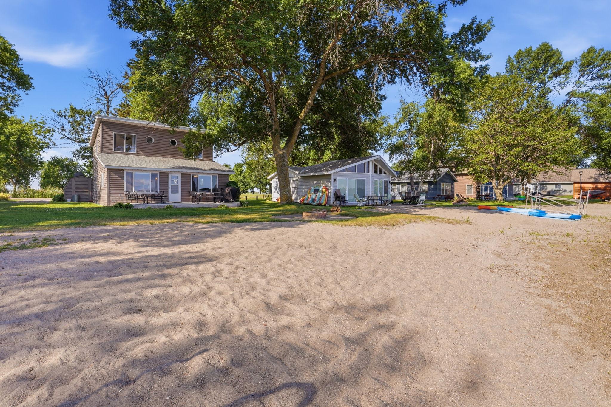 6640 147th Avenue SE, Lake Lillian, MN 56253