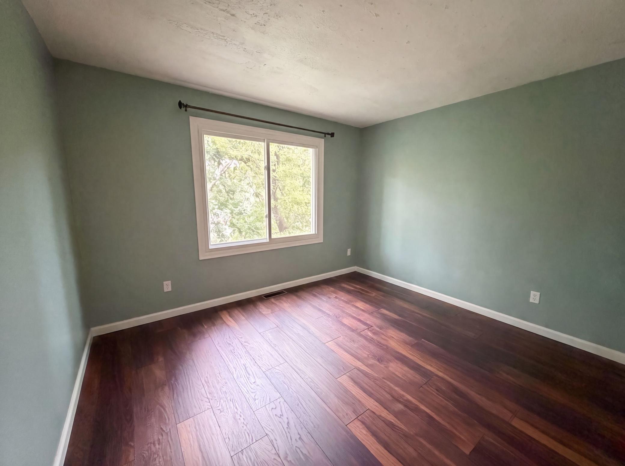 listing_18.jpg
