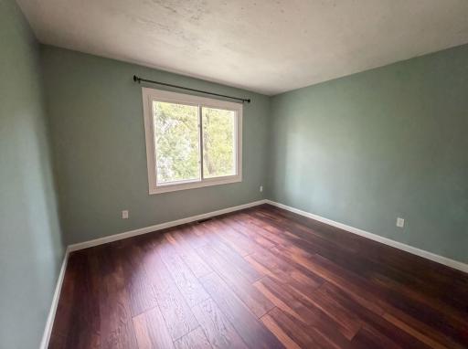 listing_18.jpg