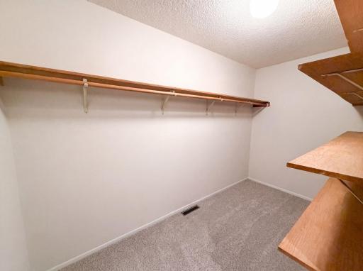 listing_20.jpg